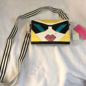 Shady Lady Crossbody purse